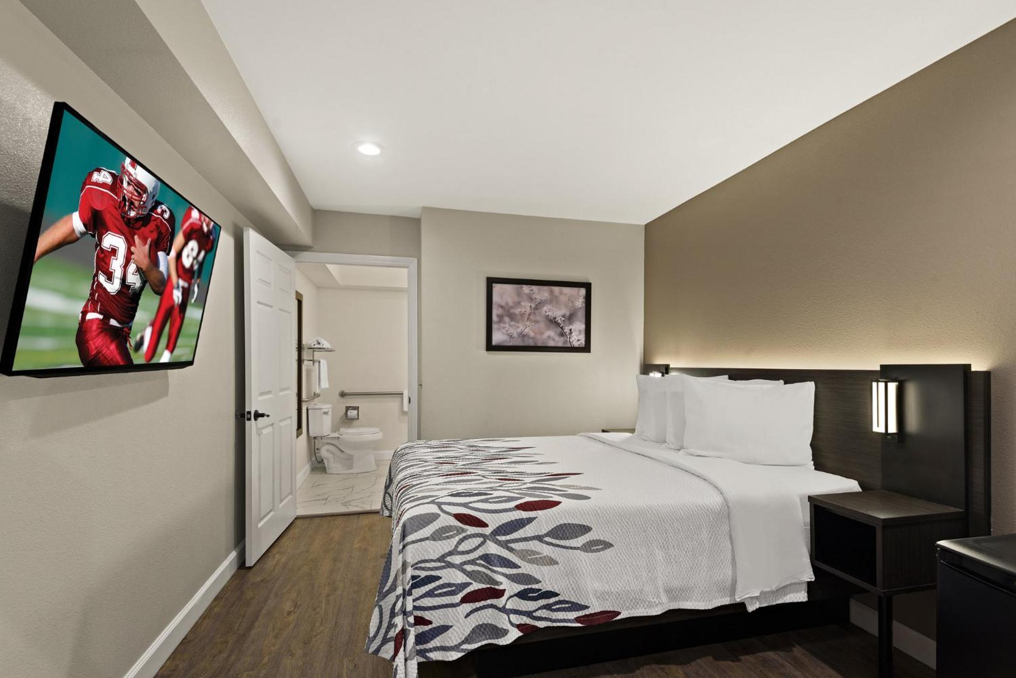 Red Roof Inn Carson - Wilmington, Ca Лос-Анджелес Экстерьер фото